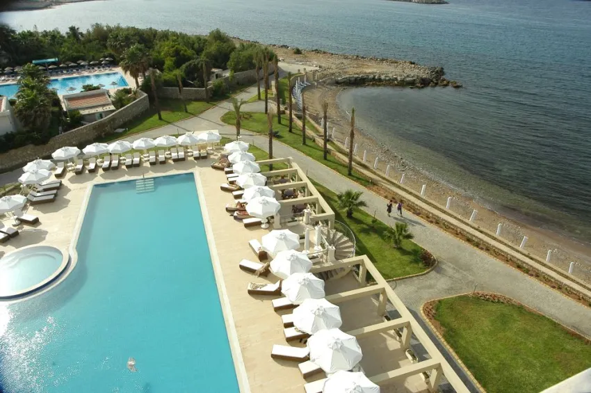 VUNI PALACE HOTEL  5*-11