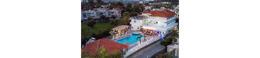 Tinas Plus Hotel -17