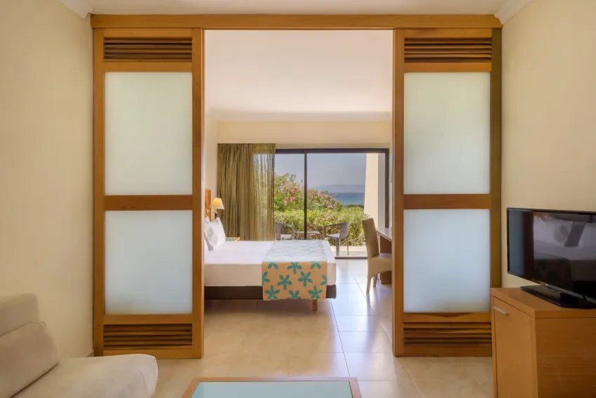 Sol Cosmopolitan Rhodes 4*-13