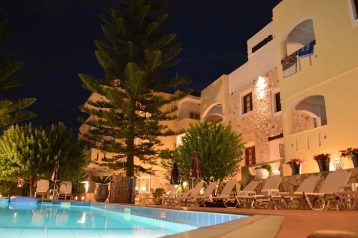 Nikos Apartments 3* - Stalis - Grecia