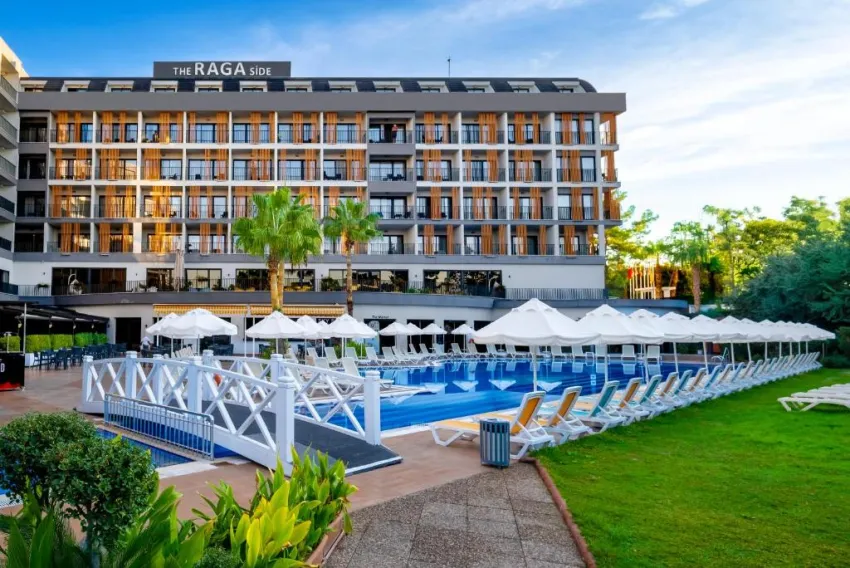 THE RAGA SIDE (ADULT ONLY 16+)  5*-4