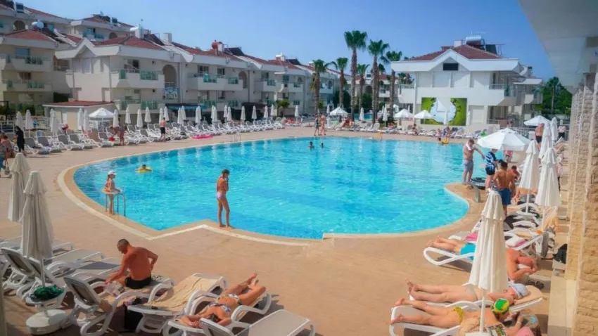 DREAM WORLD FAMILY CLUB  4*-12