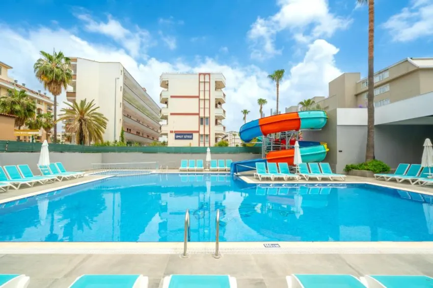 SUN HEAVEN QUEEN  4*-25