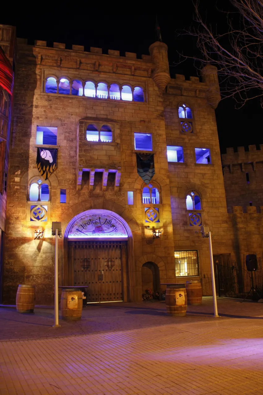 Pirates Village Apartments -18