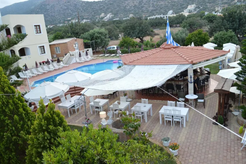 Nikos Apartments 3*-2