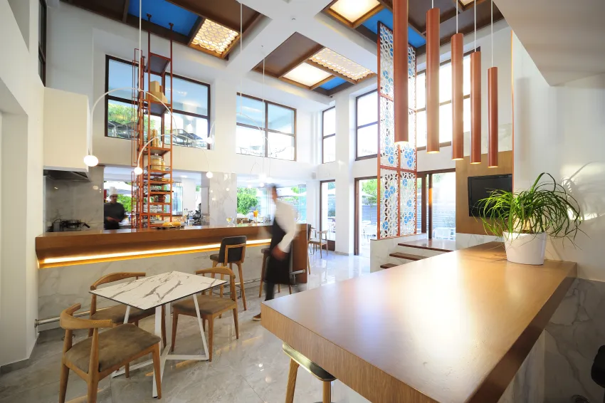 Atrium Ambiance Hotel 4*-85