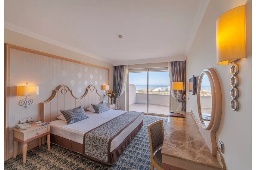 Starlight Resort Hotel 5*-4