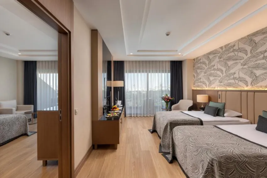 Miracle Resort Hotel 5*-80