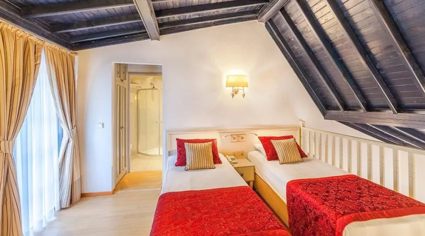 Sunrise Resort Hotel 5*-8