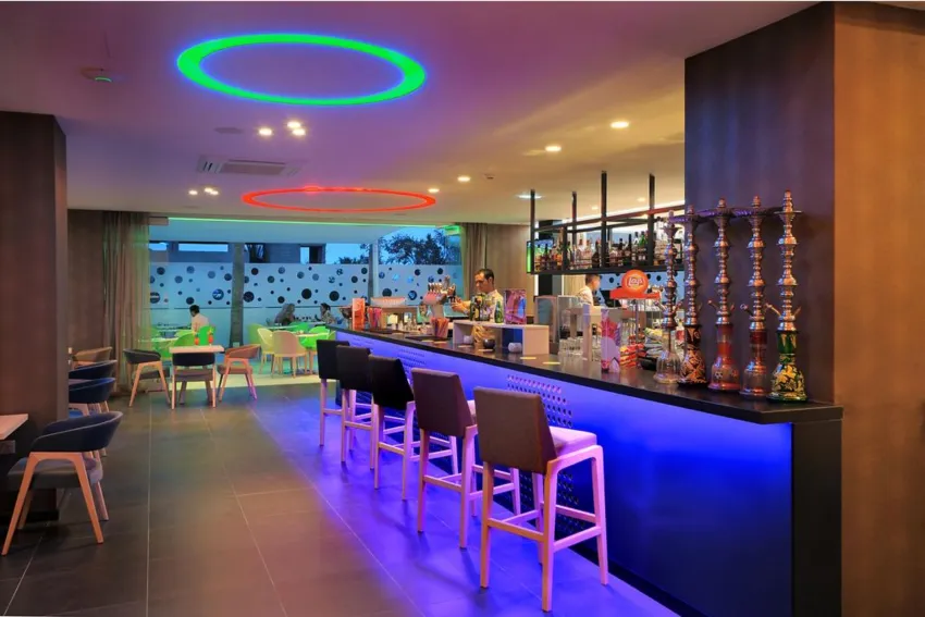 Nelia Beach Hotel 4*-82