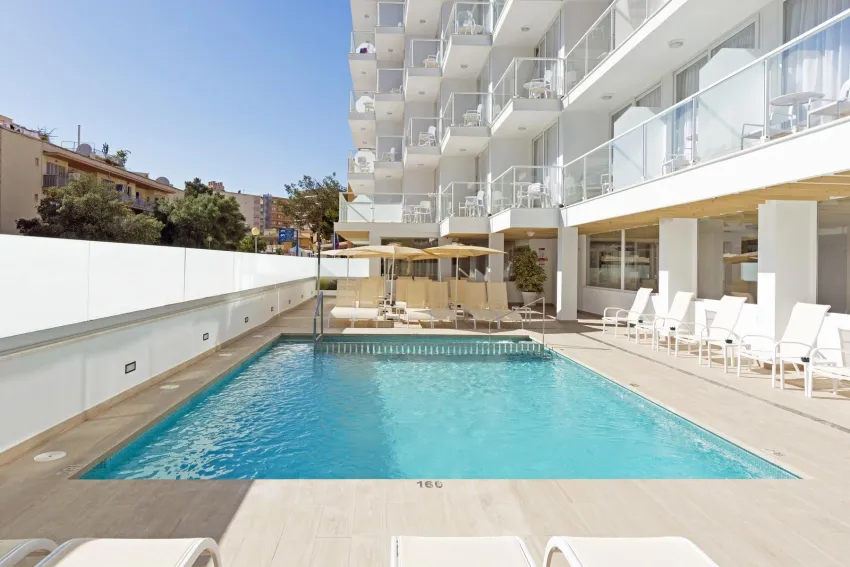 HSM Son Veri Adults Only 3*-1