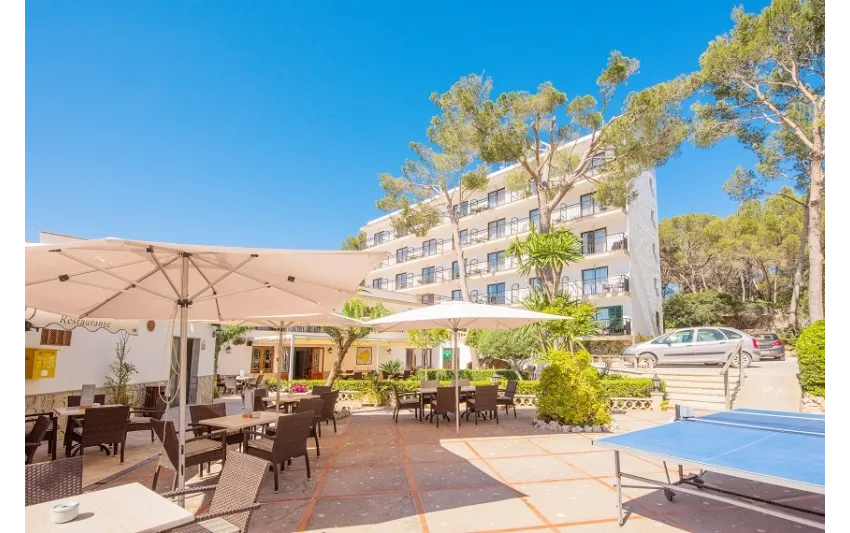 Playa Mondrago 3*-23