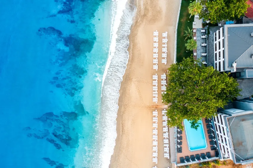 FLORIA BEACH HOTEL  4*-11