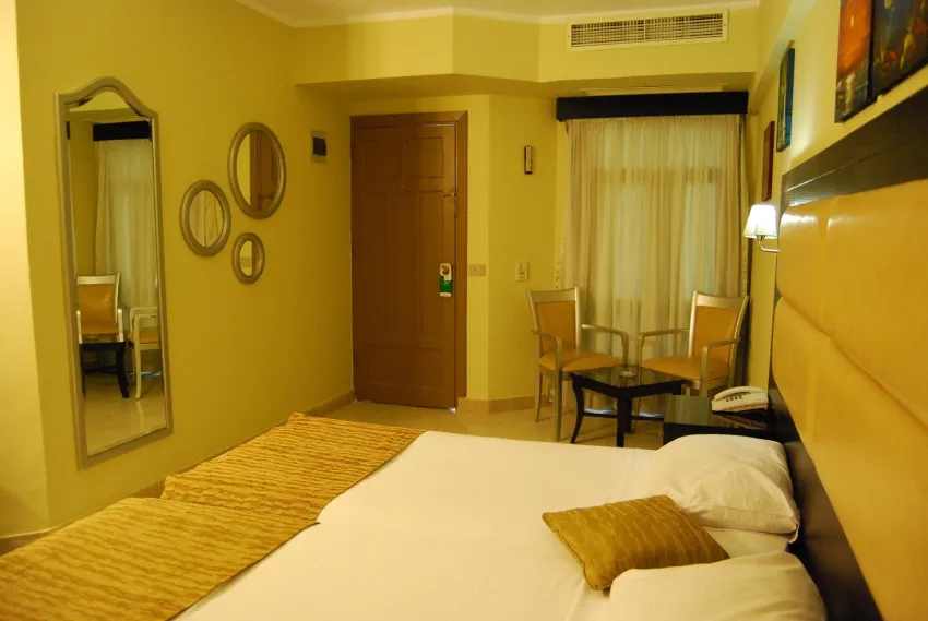 Cataract Layalina 3*-13