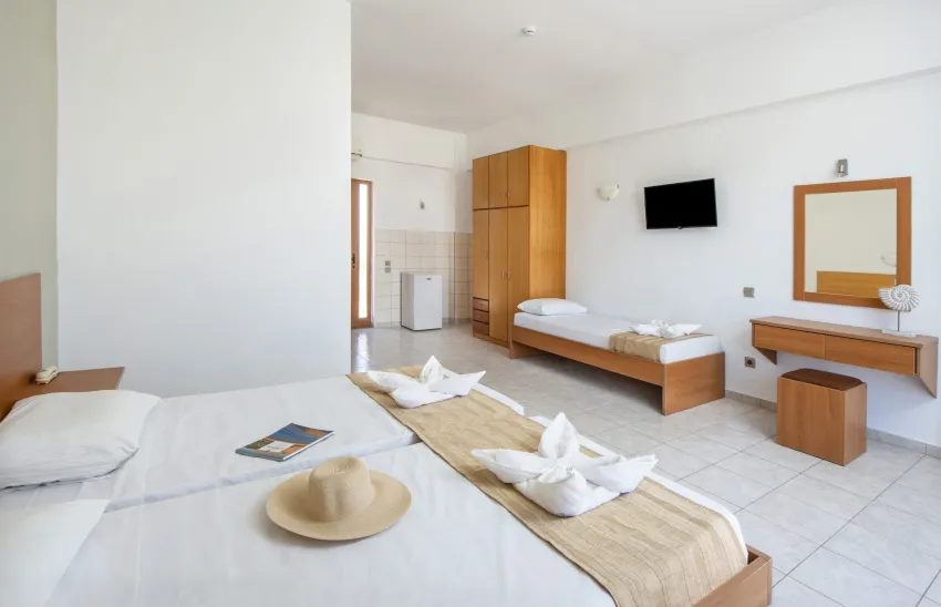 Ledras Beach Hotel 4*-13