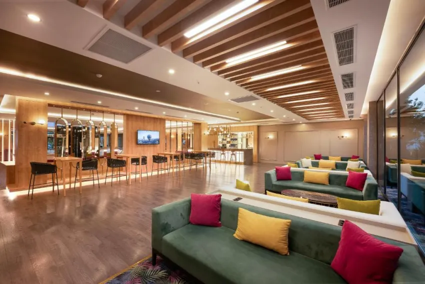 SAILORS BEACH CLUB  5*-2