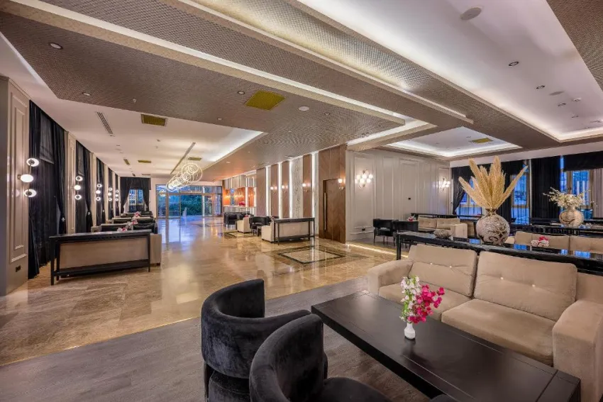 LOCEANICA BEACH RESORT  5*-15