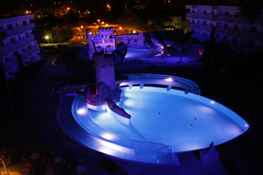 Pirates Village Apartments -50