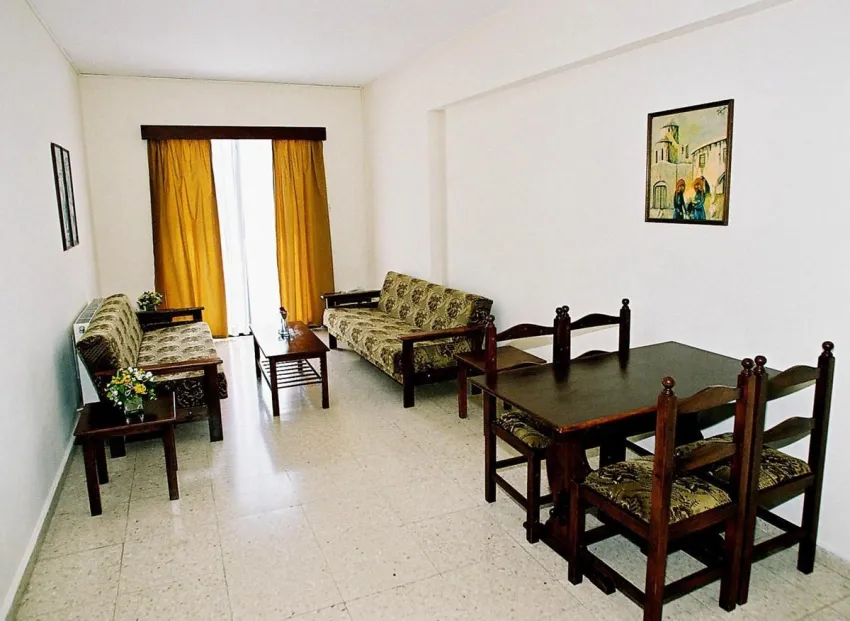 Hilltop Gardens 3*-6