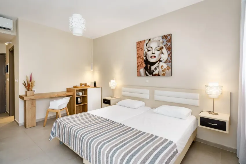 Axos Hotel Apartments 3*-16