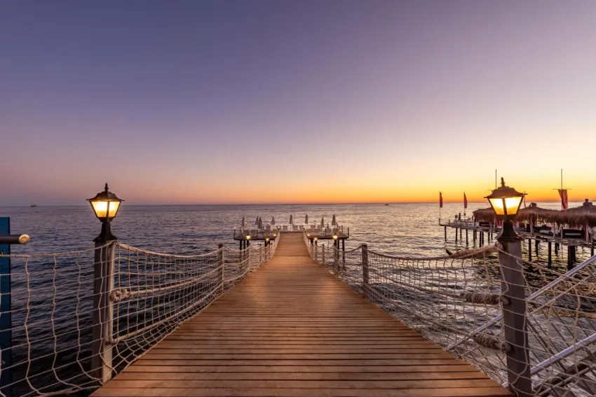 WHITE CITY RESORT & SPA HOTEL  5*-16