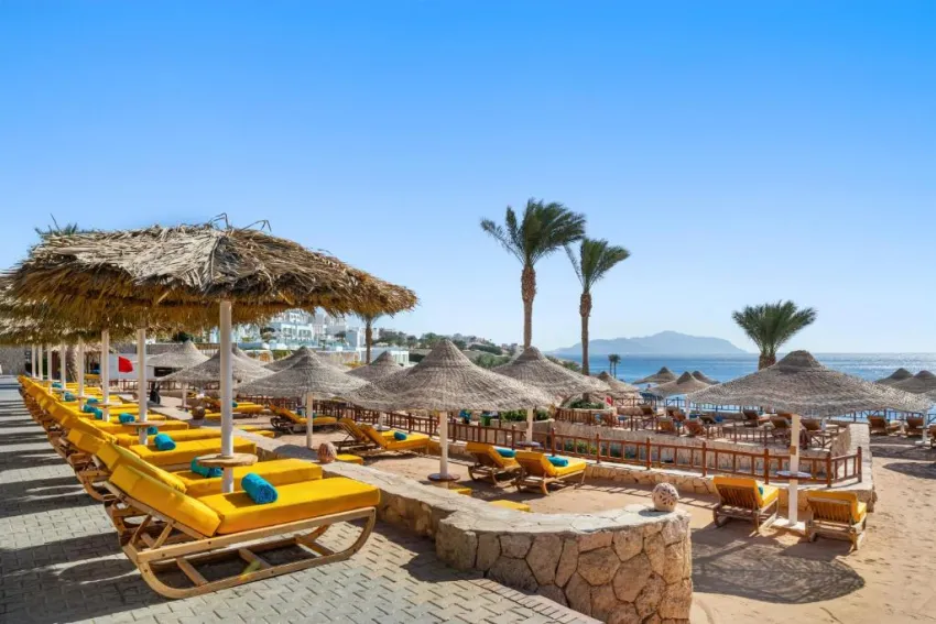 DOUBLETREE BY HILTON SHARM BAY RESORT BEACH SIDE  4*-105