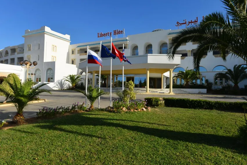 LIBERTY HOTEL  4*-1