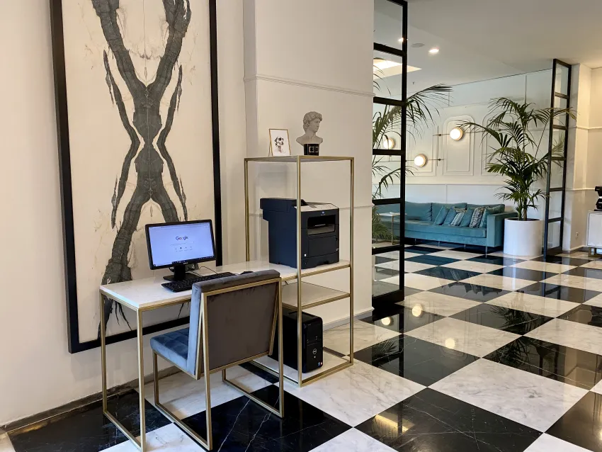Akra V Hotel 4*-9
