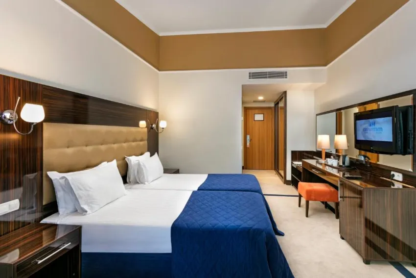 PINE BEACH BELEK  5*-18