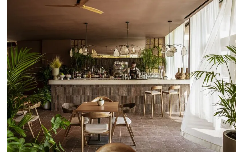 Domes Aulus Zante Autograph Collection 5*-29