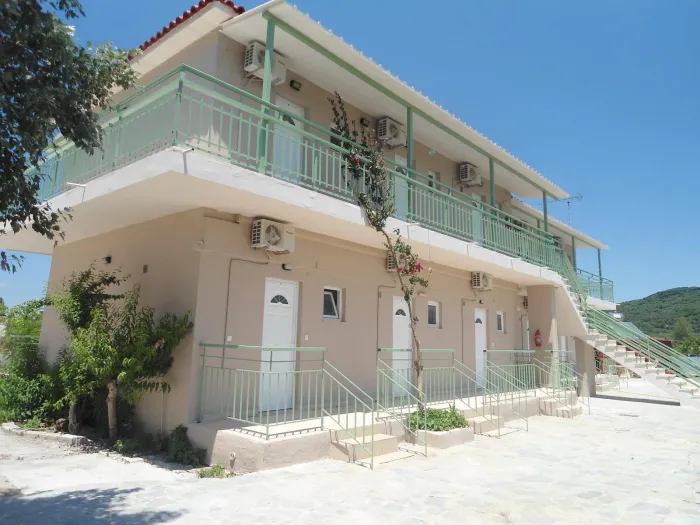 Dennis Studios Alykanas 2* - Alykanas - Grecia