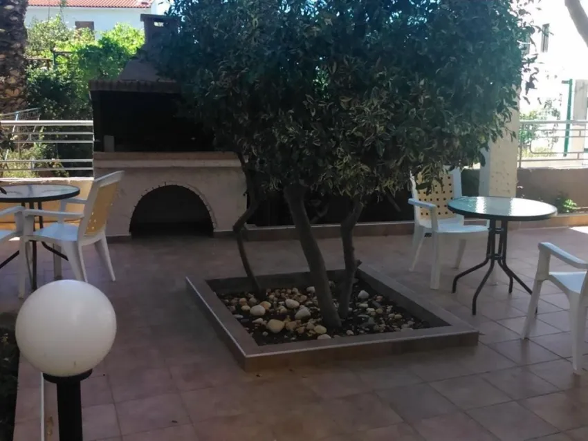 Fotoula Studios 2*-5