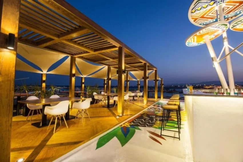 V BEACH RESORT SAHL HASHEESH (EX. PYRAMISA SAHL HASHEESH)  5*-30