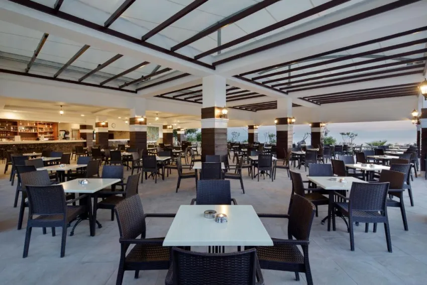 ALBA QUEEN HOTEL  5*-25