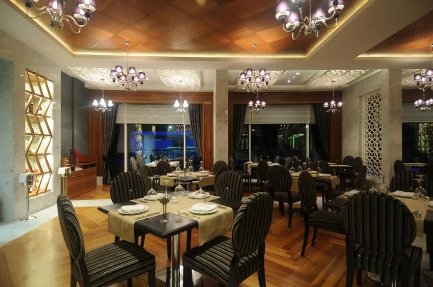 GOLD ISLAND FAMILY HOTEL  5*-17