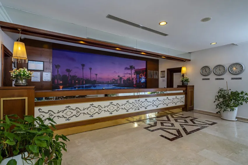 Iz Flower Side Beach Hotel 4*-7