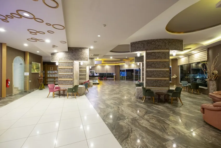 Asrin Beach 4*-6