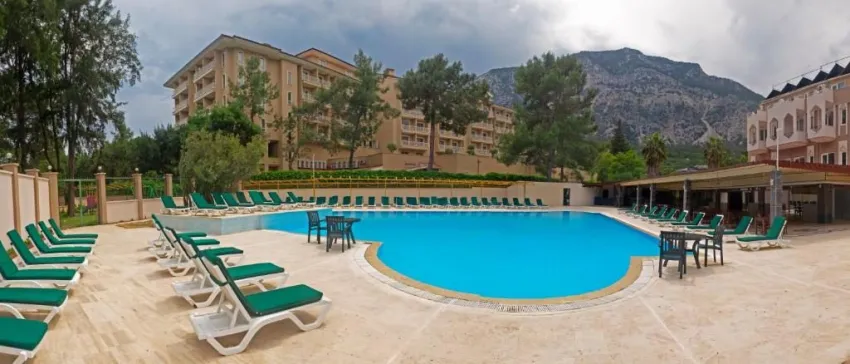 Alexius Beach Hotel 4*-4