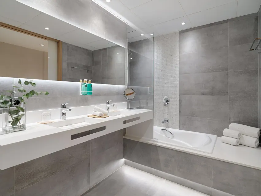 Saratoga Hotel 4*-137