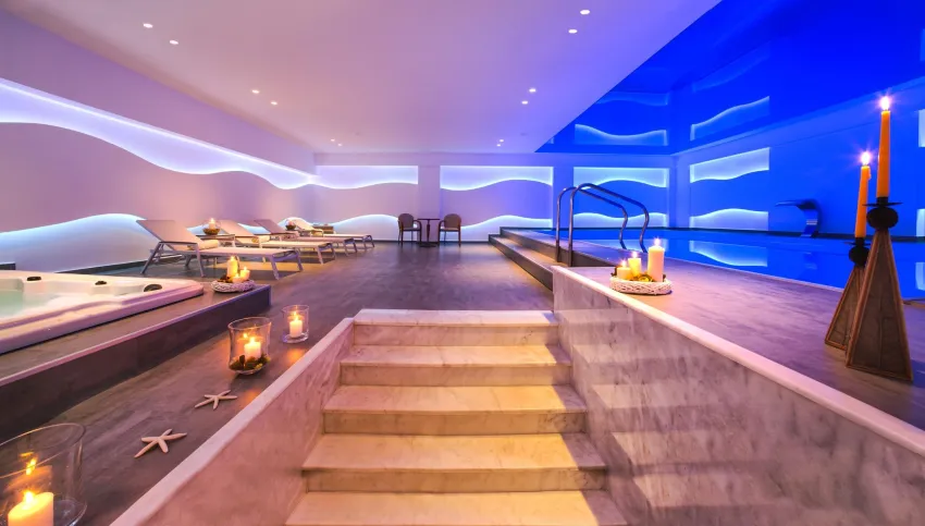Mediterranean Beach Resort and Spa 5*-11