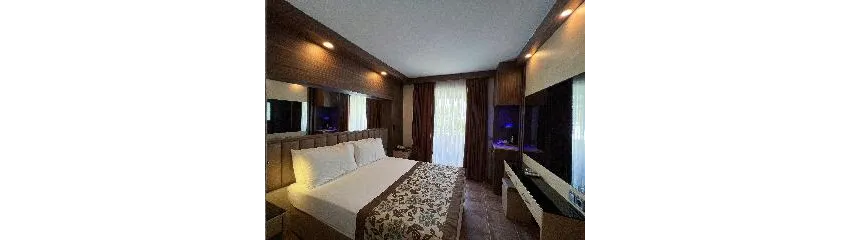 Fame Hotel 3*-6
