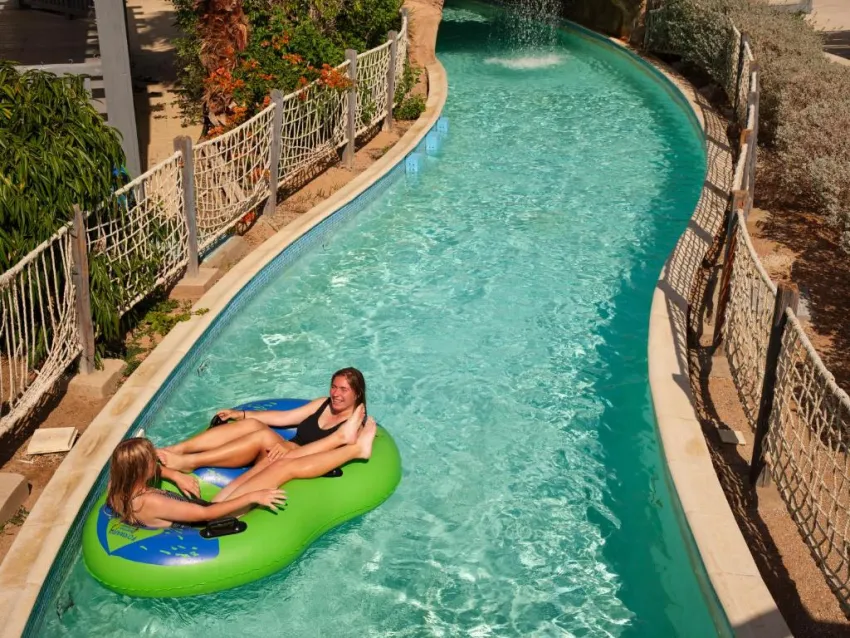 CORAL SEA WATER WORLD  4*-119