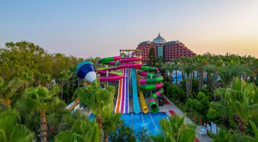 DELPHIN PALACE  5*-17