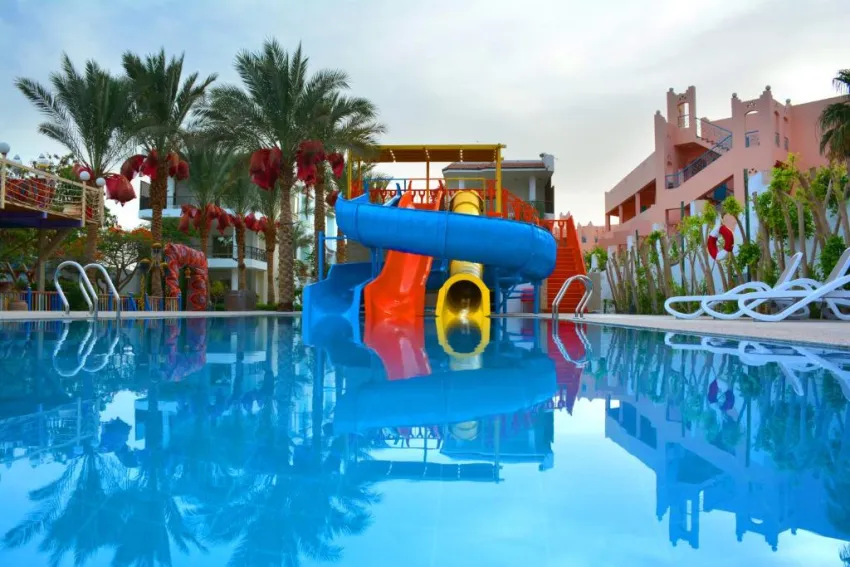 MINAMARK BEACH RESORT  4*-7