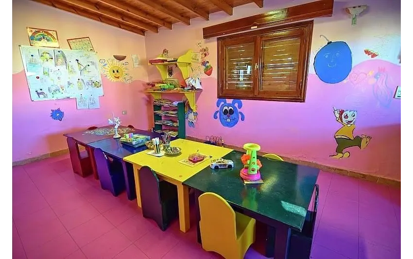 CORAL BEACH RESORT HOTEL  4*-5