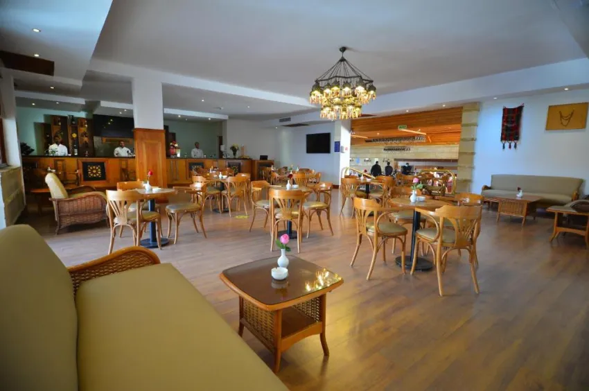 FALCON NAAMA STAR  3*-39