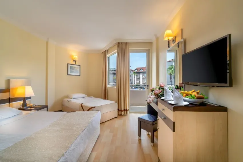 ORFEUS PARK HOTEL  4*-4