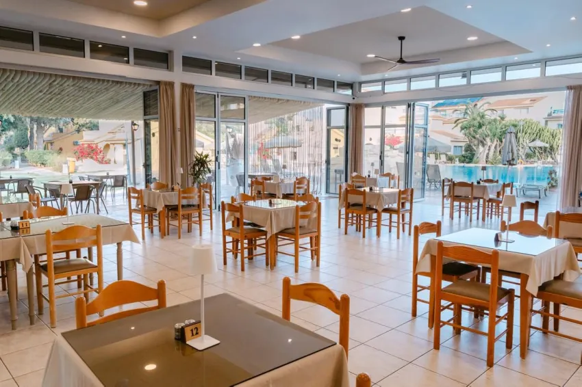 Makronisos Village 4*-27