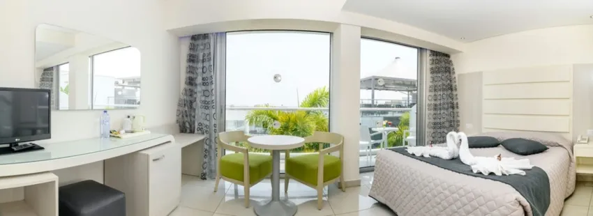 Tasia Maris Oasis 3*-5