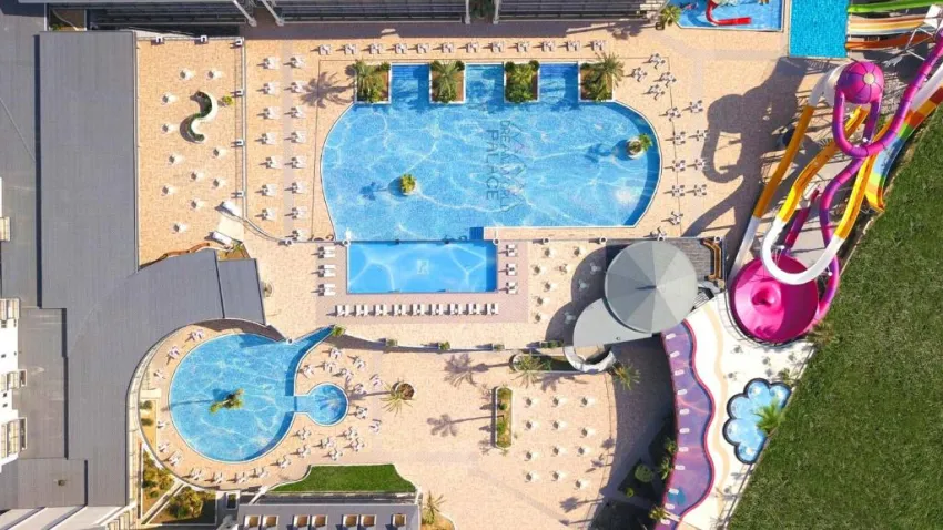 Dream World Palace Hotel 5*-10